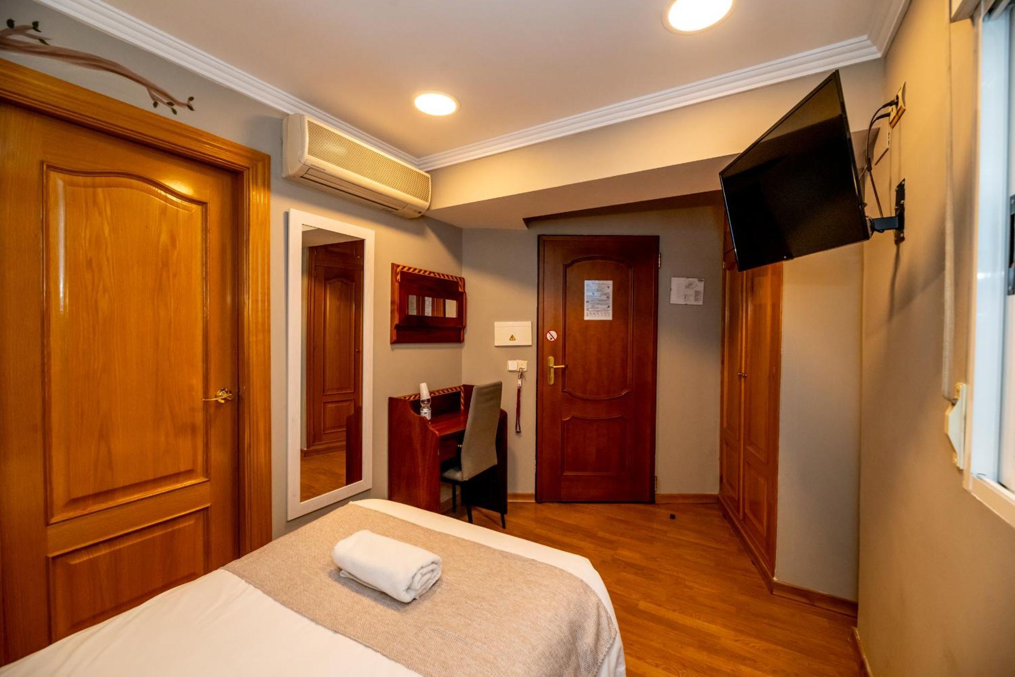 Hotel Monasterio Granada - Adults Only Экстерьер фото