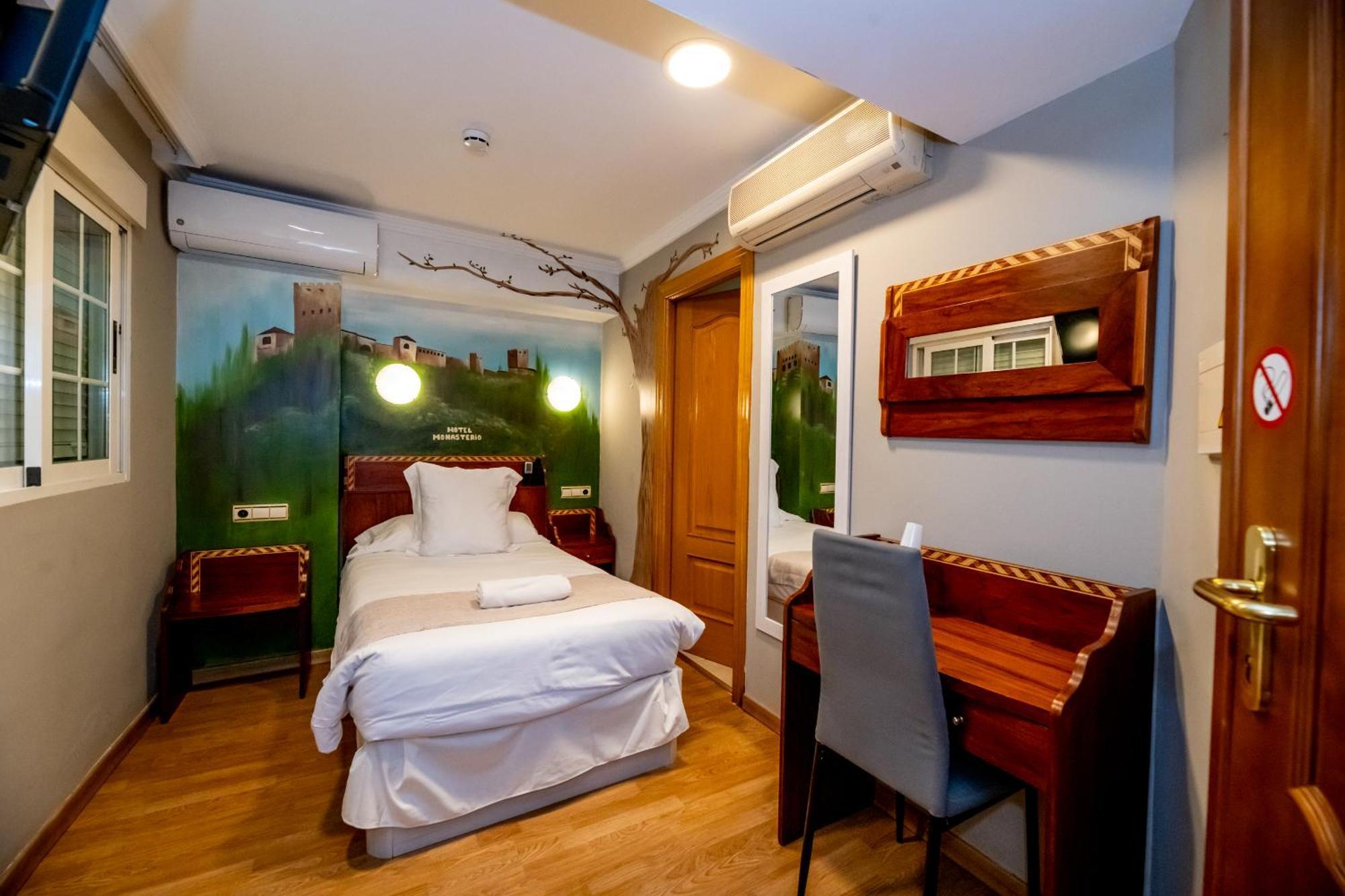 Hotel Monasterio Granada - Adults Only Экстерьер фото